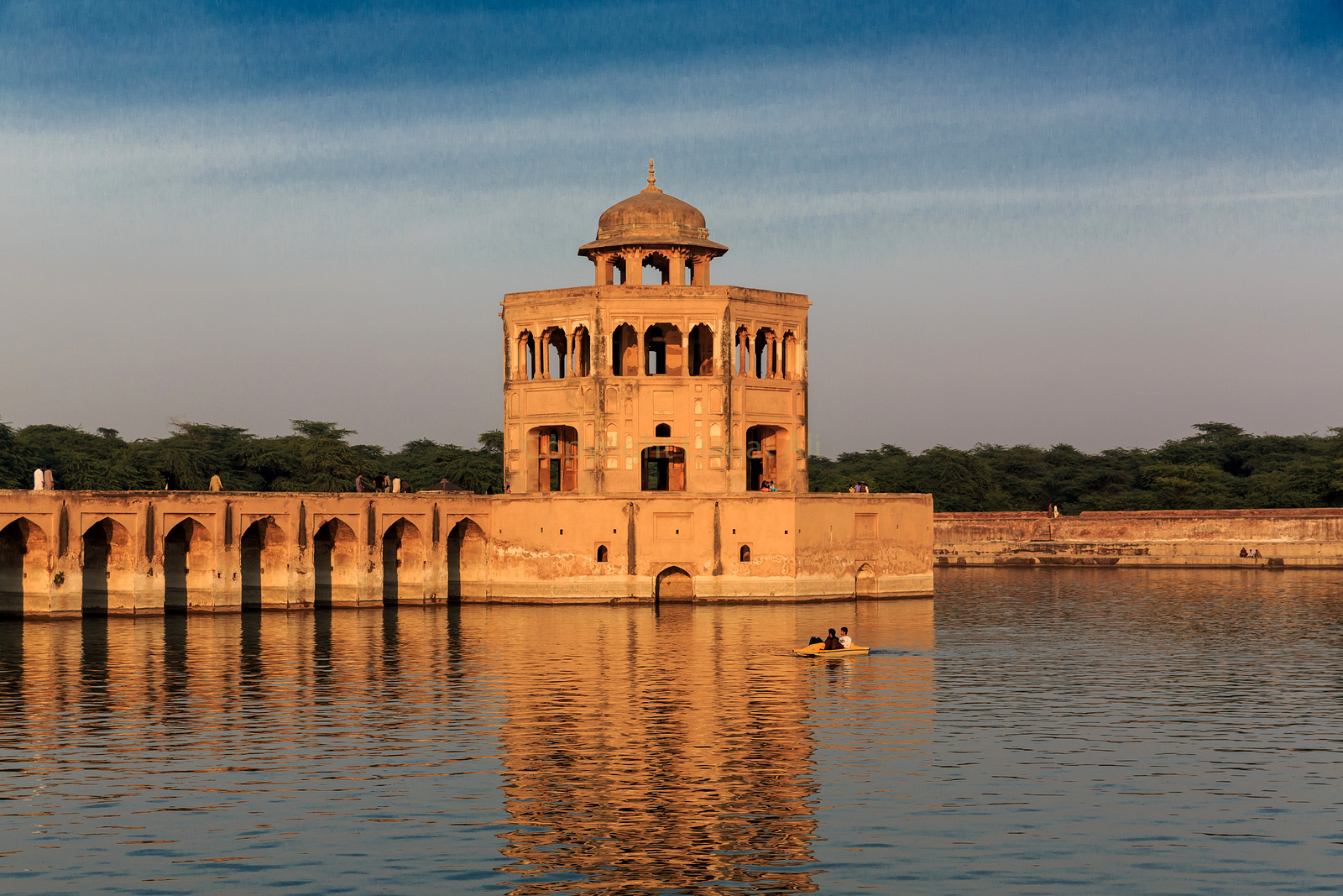 hiran minar