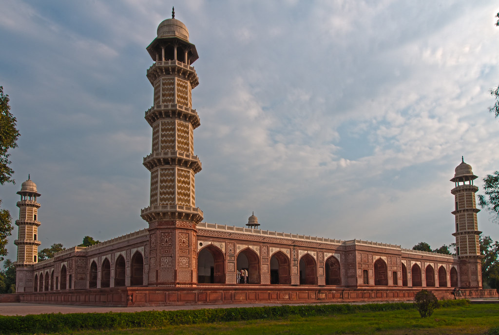 jahangir tomb